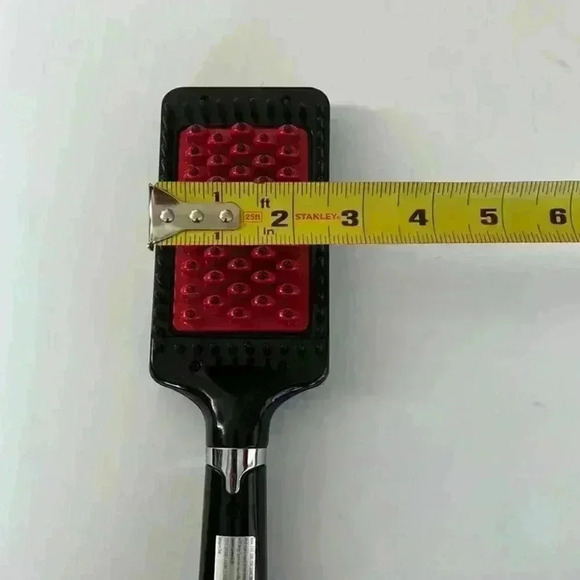 Hollywood  Straigtener Brush - Picture 7 of 9